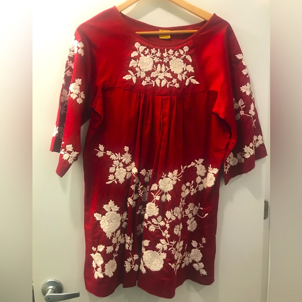 Handmade 100% embroidered tunic, deep red